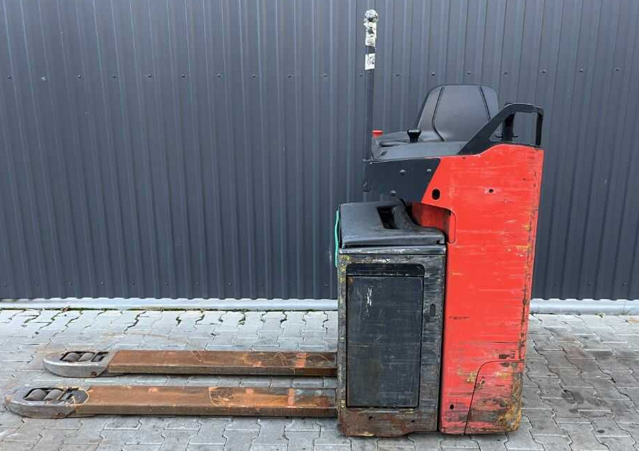 Linde T20SR - Transpalette: photos 3 Linde T20SR - Transpalette: photos 3