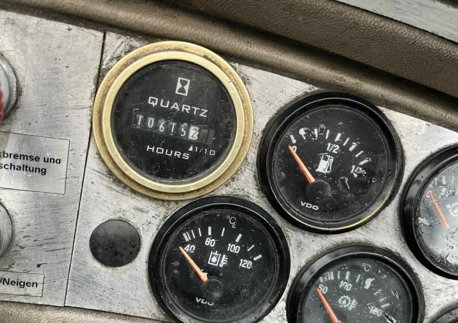 Svetruck 1260 - Chariot élévateur diesel: photos 5 Svetruck 1260 - Chariot élévateur diesel: photos 5