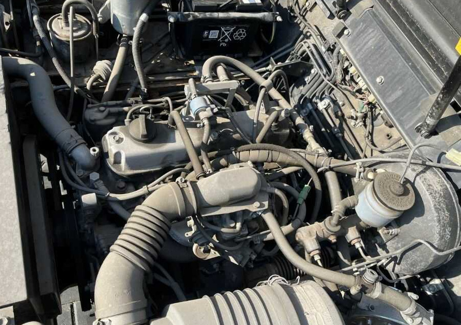 Toyota 2TG20 - Chariot tracteur: photos 3 Toyota 2TG20 - Chariot tracteur: photos 3