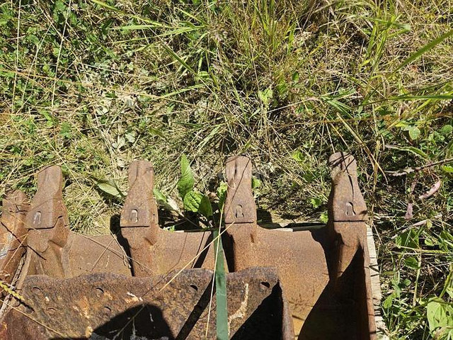 ARDEN QA11 - Godet pour pelle: photos 3 ARDEN QA11 - Godet pour pelle: photos 3