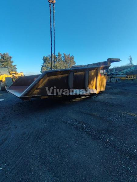 BENNE CAT 775G 775G - Benne pour poids lourds: photos 1 BENNE CAT 775G 775G - Benne pour poids lourds: photos 1