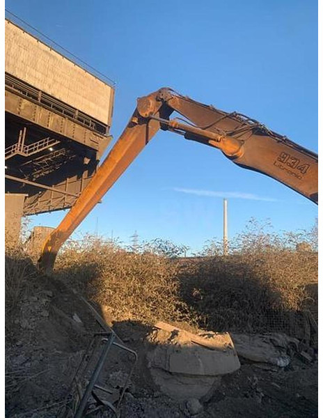 Liebherr R934B EW - Pièce universelle pour Pelle: photos 1 Liebherr R934B EW - Pièce universelle pour Pelle: photos 1