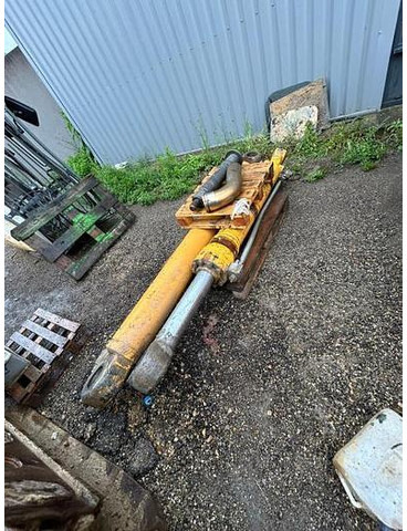 Liebherr R954CHD Li - Bloc-cylindres: photos 1 Liebherr R954CHD Li - Bloc-cylindres: photos 1