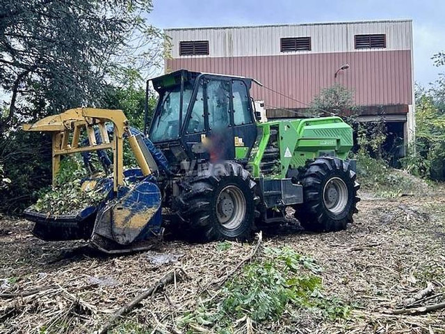 Merlo MM350X - Matériel forestier: photos 1 Merlo MM350X - Matériel forestier: photos 1