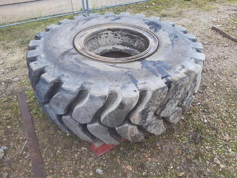 Michelin 20.5R25XLDD2A - Pneu: photos 5 Michelin 20.5R25XLDD2A - Pneu: photos 5