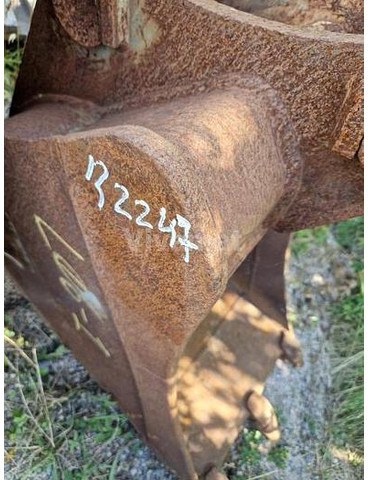 Volvo S45 - Godet: photos 3 Volvo S45 - Godet: photos 3