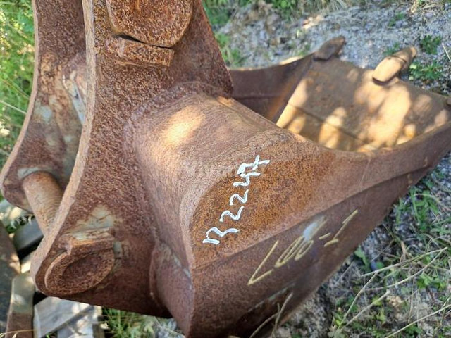 Volvo S45 - Godet: photos 4 Volvo S45 - Godet: photos 4