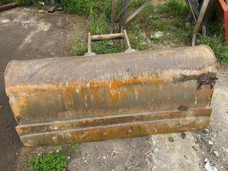 Volvo S60 - Godet: photos 2 Volvo S60 - Godet: photos 2