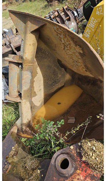 Inconnu Axe - Godet: photos 2 Inconnu Axe - Godet: photos 2