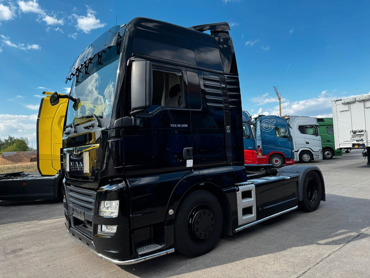 MAN TGX 18.500 * XXL * VOLLVERKLEIDUNG * - Tracteur routier: photos 1 MAN TGX 18.500 * XXL * VOLLVERKLEIDUNG * - Tracteur routier: photos 1