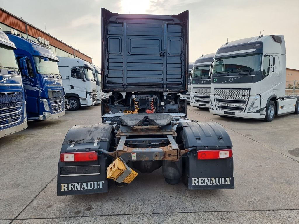Renault MAGNUM DXI 500 * AUTOMATIK * TEMPOMAT * 2x TANK - Tracteur routier: photos 5 Renault MAGNUM DXI 500 * AUTOMATIK * TEMPOMAT * 2x TANK - Tracteur routier: photos 5
