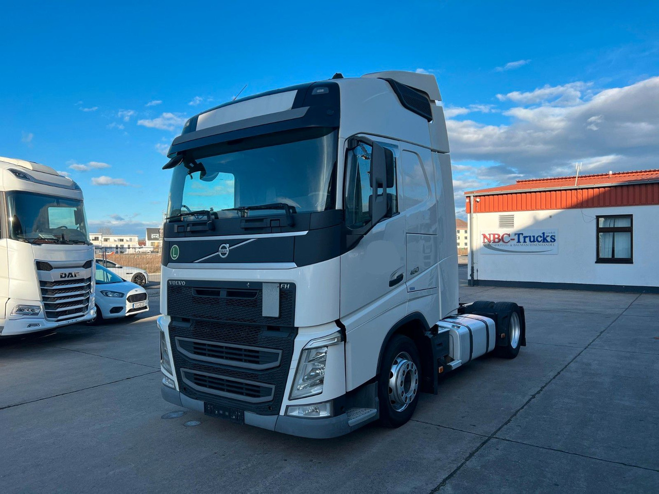 Volvo FH 460 * LOWLINER * RETARDER * VOLLLUFTFEDERUNG - Tracteur routier: photos 1 Volvo FH 460 * LOWLINER * RETARDER * VOLLLUFTFEDERUNG - Tracteur routier: photos 1