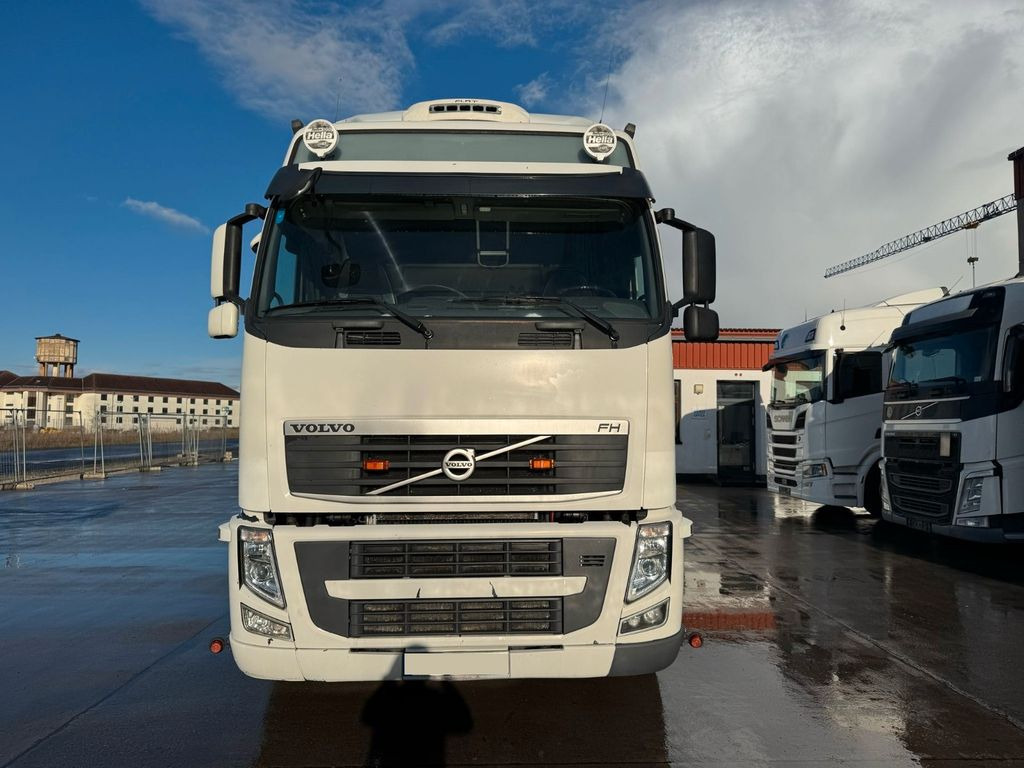 Volvo FH 460 * STANDKLIMA * GLOBETROTTER * 2 X TANK * - Tracteur routier: photos 3 Volvo FH 460 * STANDKLIMA * GLOBETROTTER * 2 X TANK * - Tracteur routier: photos 3