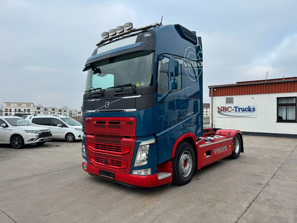 Volvo FH 460*GLOBETROTTER *STANDKLIMA*AUTOTRANSPORTER* - Camion porte-voitures: photos 2 Volvo FH 460*GLOBETROTTER *STANDKLIMA*AUTOTRANSPORTER* - Camion porte-voitures: photos 2