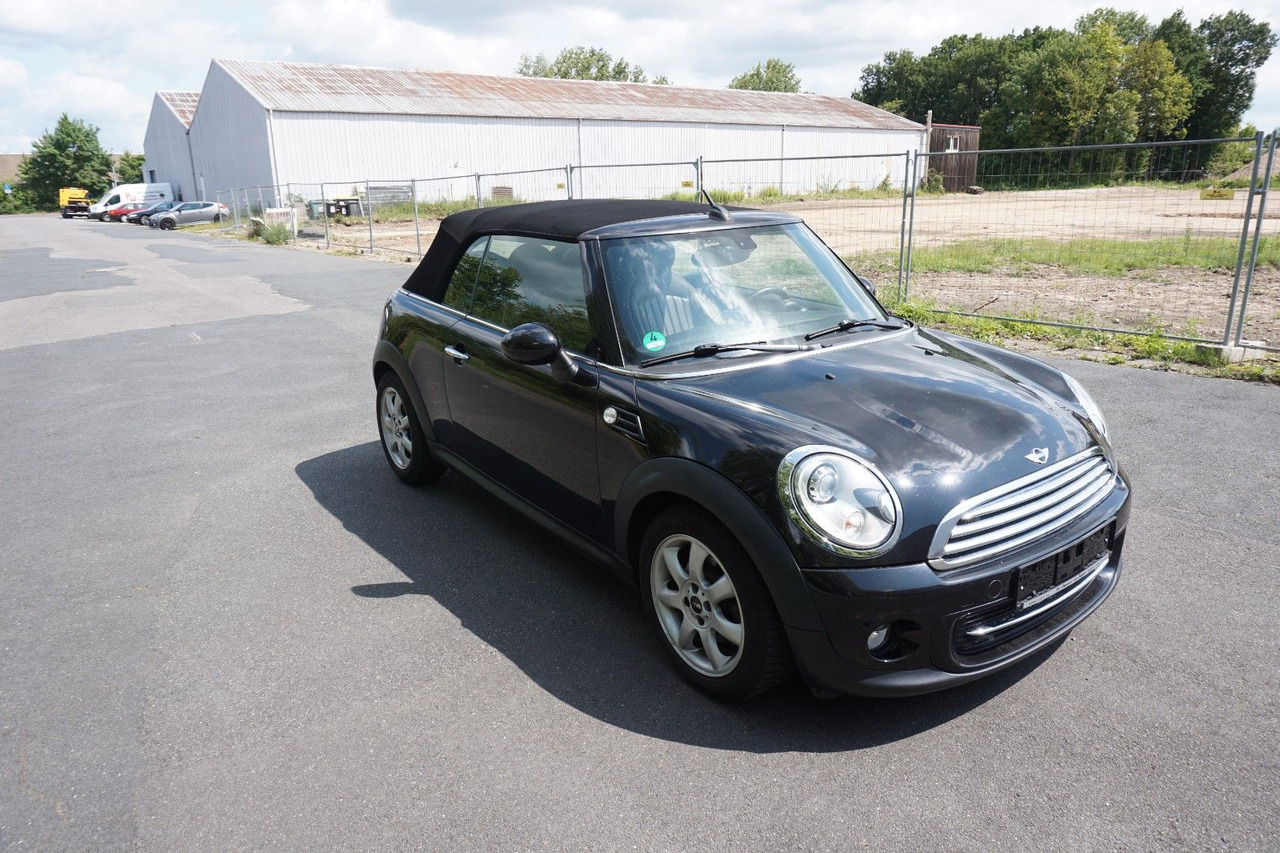 MINI Cooper Cabrio/ Leder - Voiture: photos 2 MINI Cooper Cabrio/ Leder - Voiture: photos 2