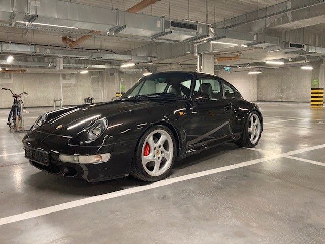 Porsche 993 4S - Coupé: photos 4 Porsche 993 4S - Coupé: photos 4