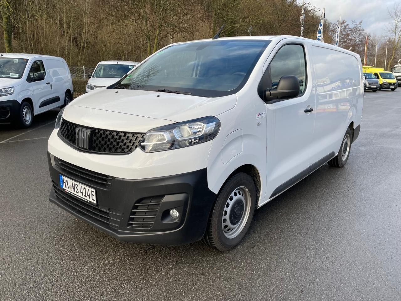 Fiat E-Scudo 75 kWh Kastenwagen L3 Klima Navi ZV Fiat E-Scudo 75 kWh Kastenwagen L3 Klima Navi ZV - Fourgonnette, Utilitaire électrique: photos 1 Fiat E-Scudo 75 kWh Kastenwagen L3 Klima Navi ZV Fiat E-Scudo 75 kWh Kastenwagen L3 Klima Navi ZV - Fourgonnette, Utilitaire électrique: photos 1