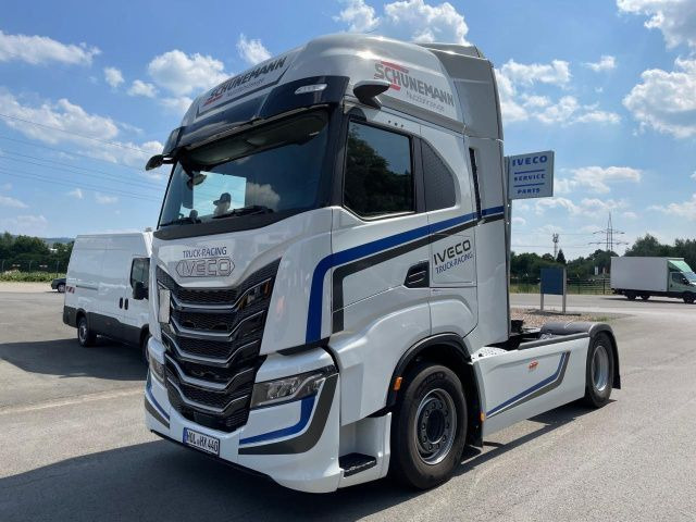 Iveco S-Way AS440S50T/P Euro6 Intarder Klima Navi ZV - Tracteur routier: photos 1 Iveco S-Way AS440S50T/P Euro6 Intarder Klima Navi ZV - Tracteur routier: photos 1