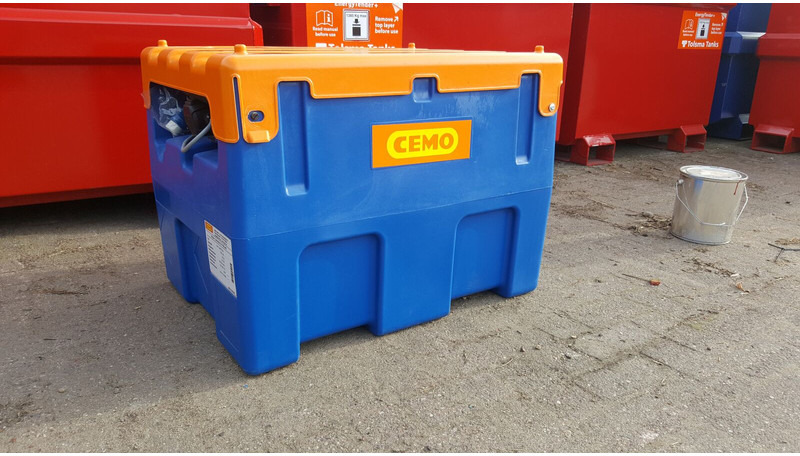 ADBLUE tank - Camion citerne: photos 1 ADBLUE tank - Camion citerne: photos 1