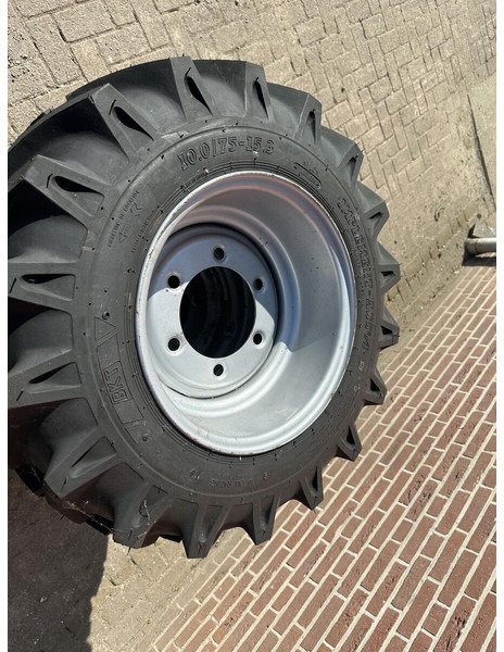 Bandenmarkt - Pneu pour Machine agricole: photos 3 Bandenmarkt - Pneu pour Machine agricole: photos 3