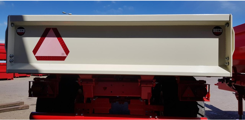 Remorque benne neuf Beco: photos 6 Remorque benne neuf Beco: photos 6