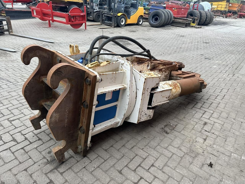 CW 45 - Cisaille de démolition pour Engins de chantier: photos 5 CW 45 - Cisaille de démolition pour Engins de chantier: photos 5