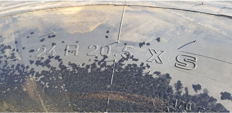 Michelin 24 20.5 xs - Pneus et jantes: photos 4 Michelin 24 20.5 xs - Pneus et jantes: photos 4