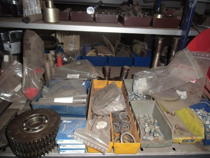 Schijvenmaaier Onderdelen - Pièces de rechange pour Machine agricole: photos 2 Schijvenmaaier Onderdelen - Pièces de rechange pour Machine agricole: photos 2