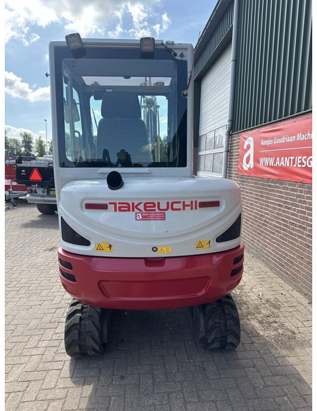 Takeuchi Kraan TB230 - Gebruikt - Mini pelle: photos 5 Takeuchi Kraan TB230 - Gebruikt - Mini pelle: photos 5