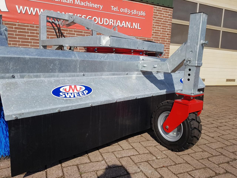 Veegmachine TV 800 front - Brosse: photos 3 Veegmachine TV 800 front - Brosse: photos 3