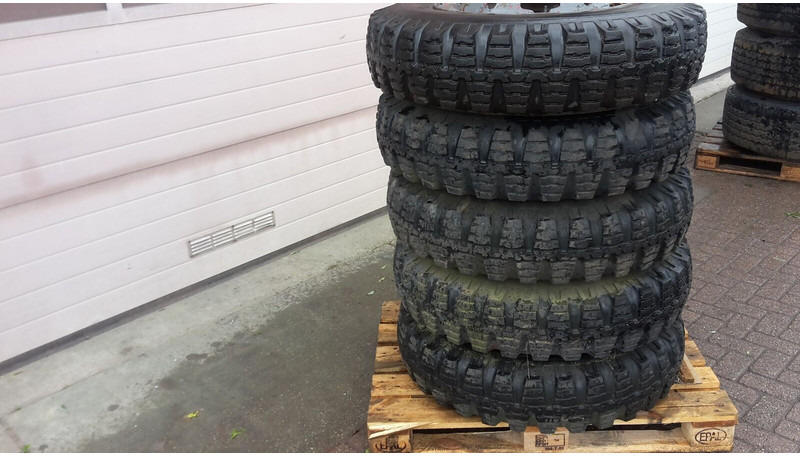 Vredestein - Pneus et jantes: photos 2 Vredestein - Pneus et jantes: photos 2