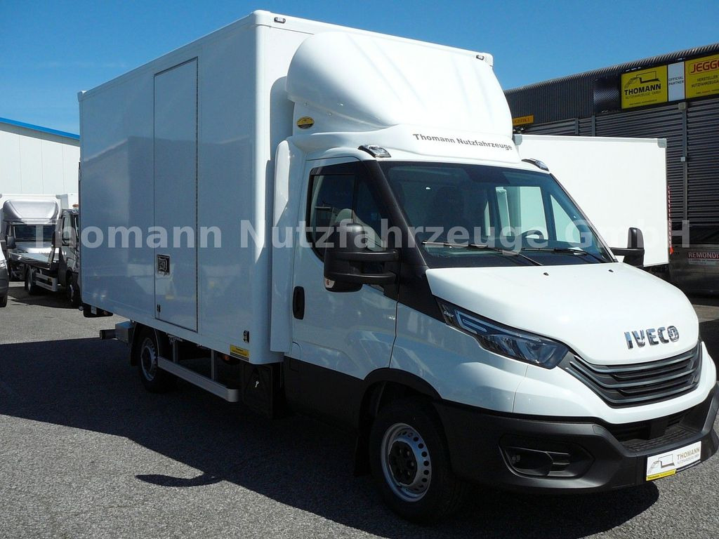 Iveco Daily 35S18 Koffer Ladebordwand Iveco Daily 35S18 Koffer Ladebordwand - Fourgon grand volume: photos 2 Iveco Daily 35S18 Koffer Ladebordwand Iveco Daily 35S18 Koffer Ladebordwand - Fourgon grand volume: photos 2