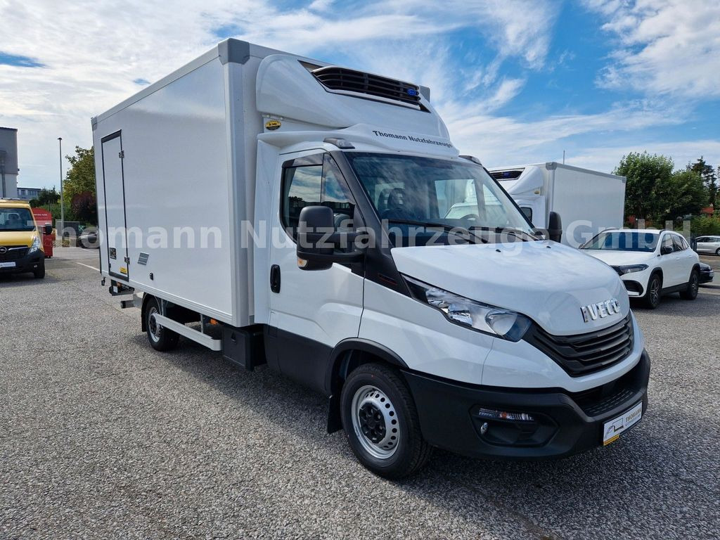 Iveco Daily 35S18 Kühlkoffer LBW BÄR Xarios 300 GH - Utilitaire frigorifique: photos 1 Iveco Daily 35S18 Kühlkoffer LBW BÄR Xarios 300 GH - Utilitaire frigorifique: photos 1