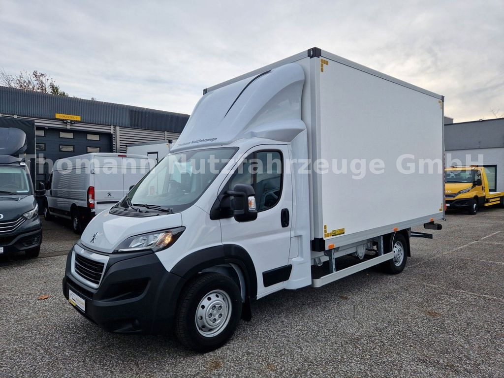 Peugeot Boxer Koffer Premium Ladebordwand 750Kg Peugeot Boxer Koffer Premium Ladebordwand 750Kg - Fourgon grand volume: photos 2 Peugeot Boxer Koffer Premium Ladebordwand 750Kg Peugeot Boxer Koffer Premium Ladebordwand 750Kg - Fourgon grand volume: photos 2