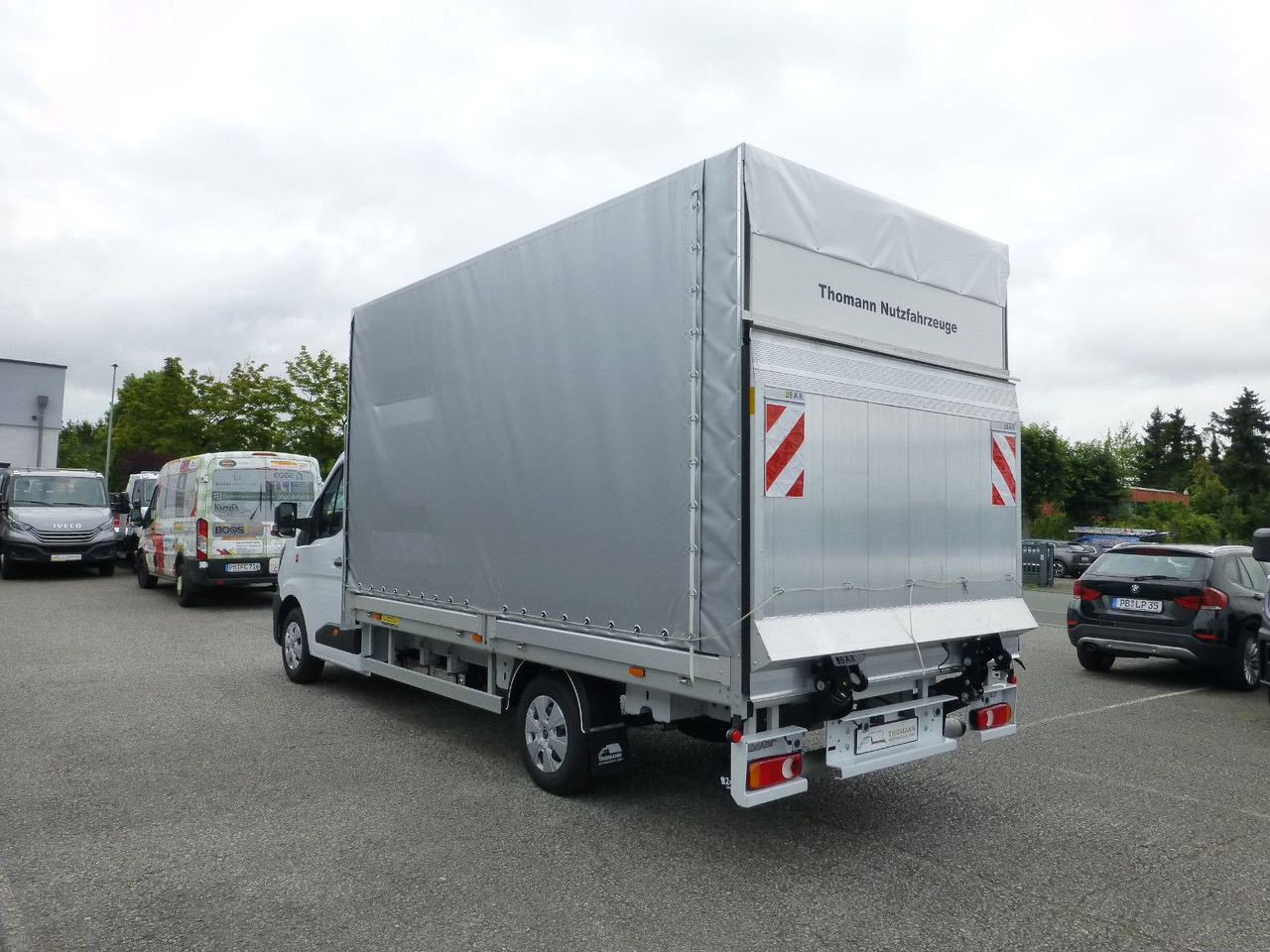 Renault NEW Master Pritsche Plane BÄR Ladebordwand - Utilitaire rideaux coulissants (PLSC): photos 5 Renault NEW Master Pritsche Plane BÄR Ladebordwand - Utilitaire rideaux coulissants (PLSC): photos 5