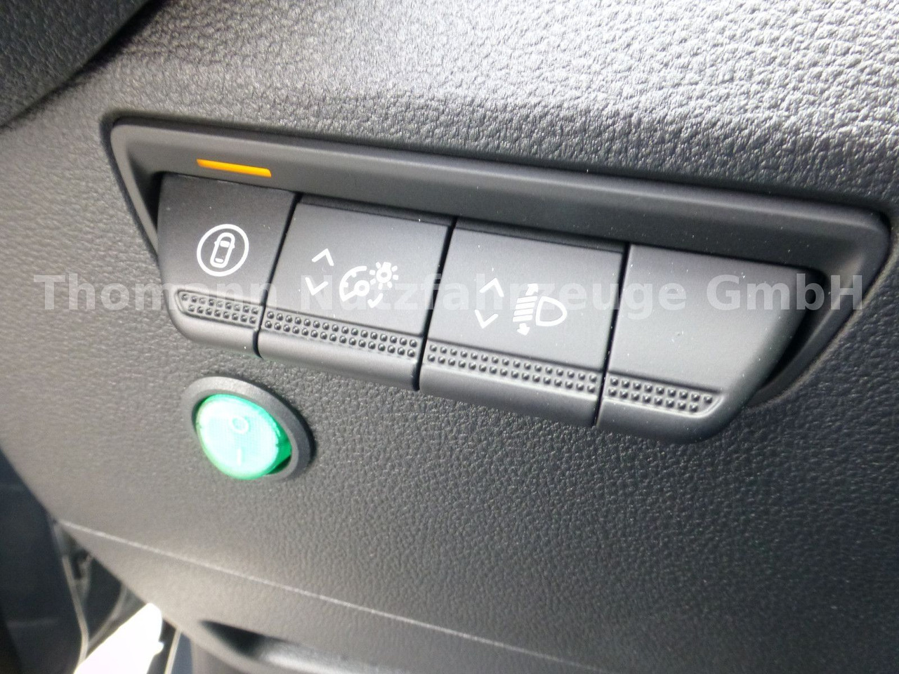 Utilitaire rideaux coulissants (PLSC) Renault NEW Master Pritsche Plane Premium 2025: photos 22 Utilitaire rideaux coulissants (PLSC) Renault NEW Master Pritsche Plane Premium 2025: photos 22