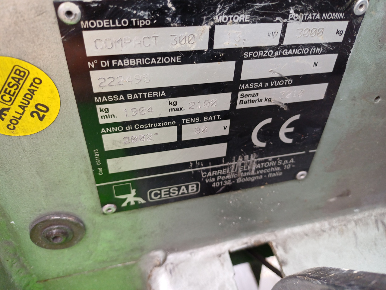 CESAB Compact 300 - Chariot élévateur électrique: photos 5 CESAB Compact 300 - Chariot élévateur électrique: photos 5