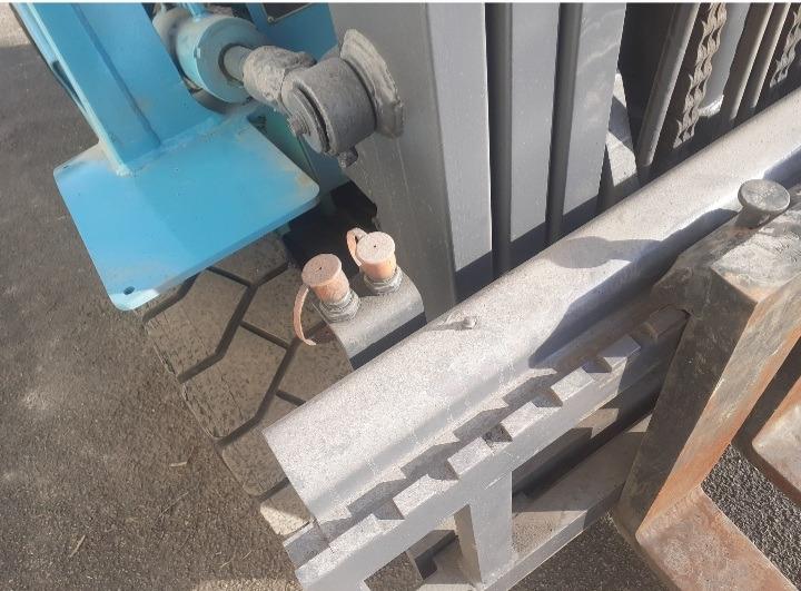 Mitsubishi - Chariot élévateur à gaz: photos 4 Mitsubishi - Chariot élévateur à gaz: photos 4