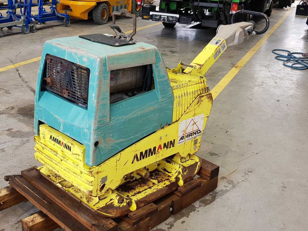 Ammann APH 6530 Rüttelplatte / 539kg / 2018 / Diesel Ammann APH 6530 Rüttelplatte / 539kg / 2018 / Diesel - Plaque vibrante: photos 5 Ammann APH 6530 Rüttelplatte / 539kg / 2018 / Diesel Ammann APH 6530 Rüttelplatte / 539kg / 2018 / Diesel - Plaque vibrante: photos 5