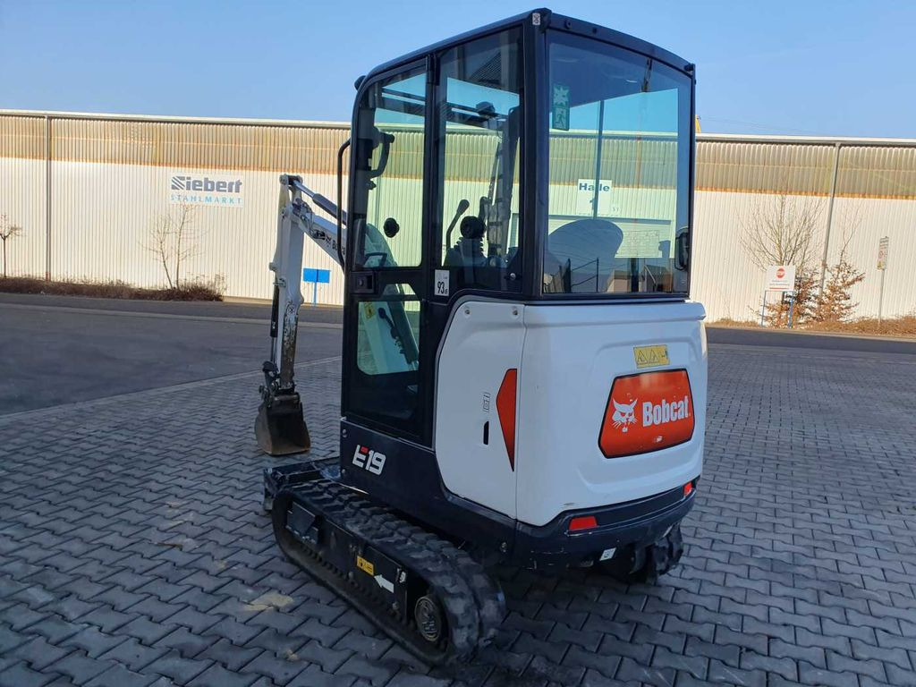 Bobcat E19 / MS01 / nur 423h! / 2023 / Tieflöffel 300mm Bobcat E19 / MS01 / nur 423h! / 2023 / Tieflöffel 300mm - Mini pelle: photos 5 Bobcat E19 / MS01 / nur 423h! / 2023 / Tieflöffel 300mm Bobcat E19 / MS01 / nur 423h! / 2023 / Tieflöffel 300mm - Mini pelle: photos 5