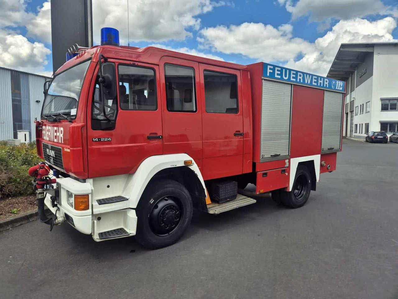 MAN 14.224 4x4 TLF 16/29 Tanklöschfahrzeug Feuerwehr - Camion: photos 3 MAN 14.224 4x4 TLF 16/29 Tanklöschfahrzeug Feuerwehr - Camion: photos 3