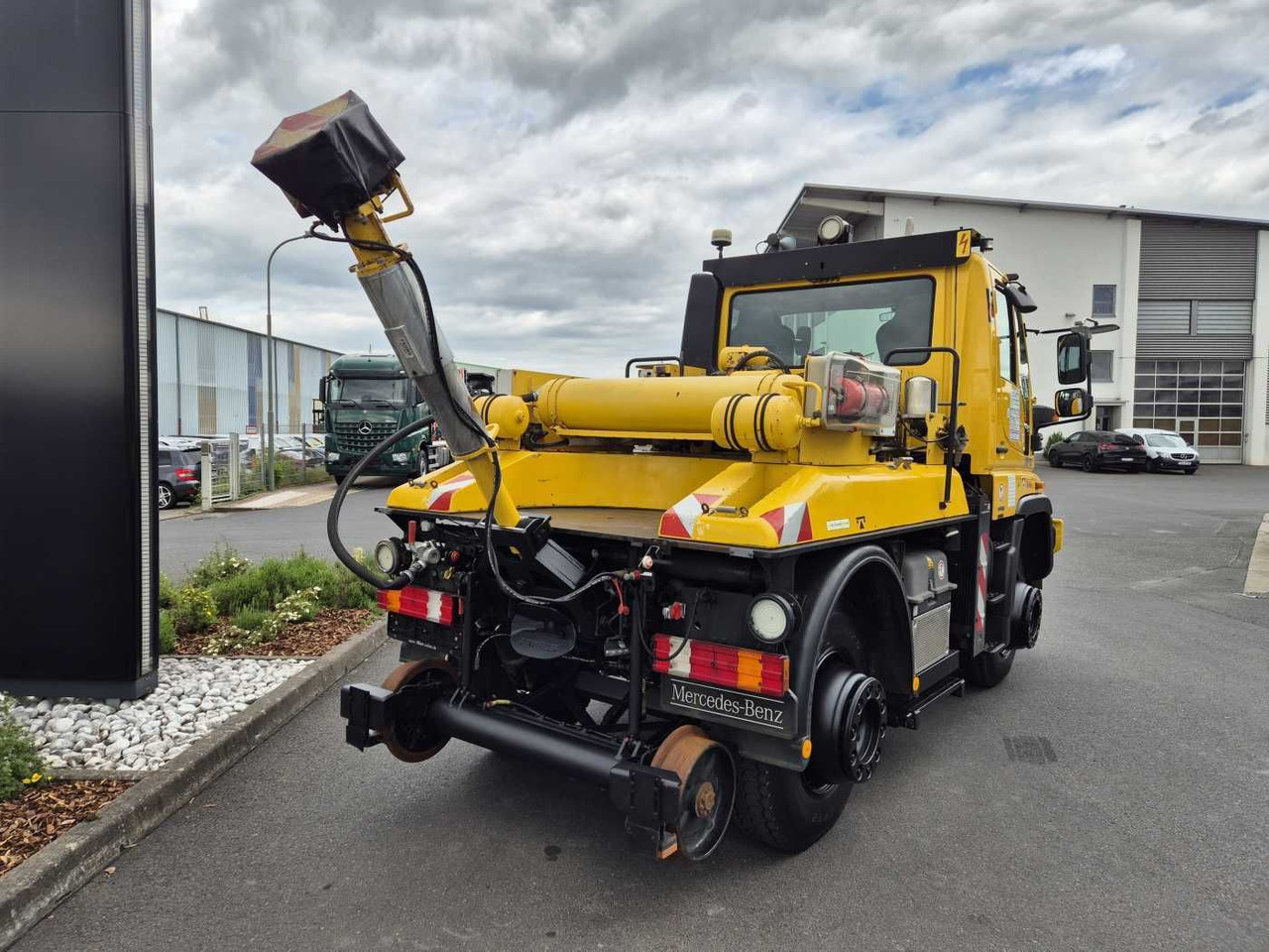 Mercedes-Benz Unimog U400 4x4 Zweiwege ZAGRO 800t/52 Achsen en crédit-bail Mercedes-Benz Unimog U400 4x4 Zweiwege ZAGRO 800t/52 Achsen: photos 9