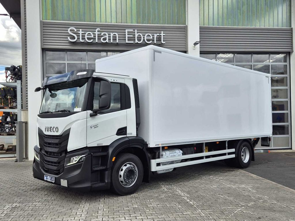 Iveco AD190S40/P 4x2 Ladebordwand 2.000kg Navi ACC Iveco AD190S40/P 4x2 Ladebordwand 2.000kg Navi ACC - Camion fourgon: photos 4 Iveco AD190S40/P 4x2 Ladebordwand 2.000kg Navi ACC Iveco AD190S40/P 4x2 Ladebordwand 2.000kg Navi ACC - Camion fourgon: photos 4