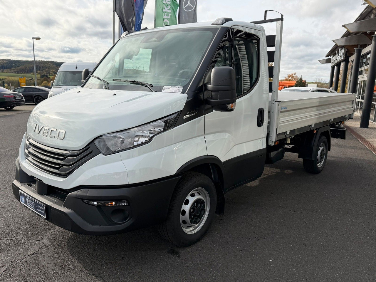 Iveco Daily 35S14 A8*R3.450mm*Automatik*Kamera*2Sitze* - Utilitaire benne: photos 3 Iveco Daily 35S14 A8*R3.450mm*Automatik*Kamera*2Sitze* - Utilitaire benne: photos 3