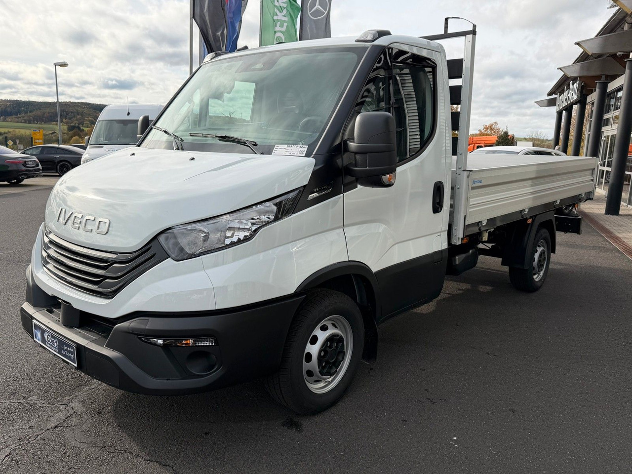 Iveco Daily 35S14 A8*R3.450mm*Automatik*Kamera*2Sitze* - Utilitaire benne: photos 3 Iveco Daily 35S14 A8*R3.450mm*Automatik*Kamera*2Sitze* - Utilitaire benne: photos 3