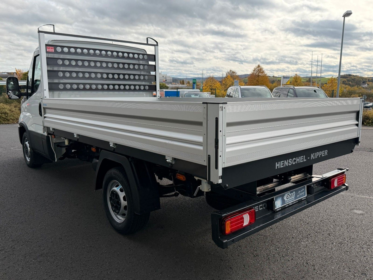 Iveco Daily 35S14 A8*R3.450mm*Automatik*Kamera*2Sitze* - Utilitaire benne: photos 4 Iveco Daily 35S14 A8*R3.450mm*Automatik*Kamera*2Sitze* - Utilitaire benne: photos 4