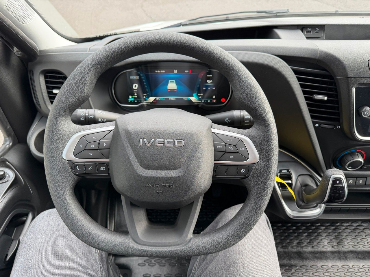 Utilitaire benne Iveco Daily 35S14 A8 *R3.450mm*Automatik*Klima* 4x: photos 11