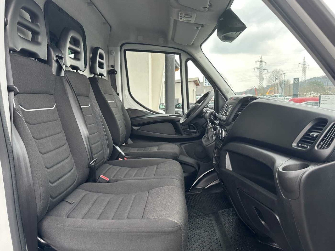 Fourgon utilitaire neuf Iveco Daily 35S16 *Klima*L3.520mm*: photos 15