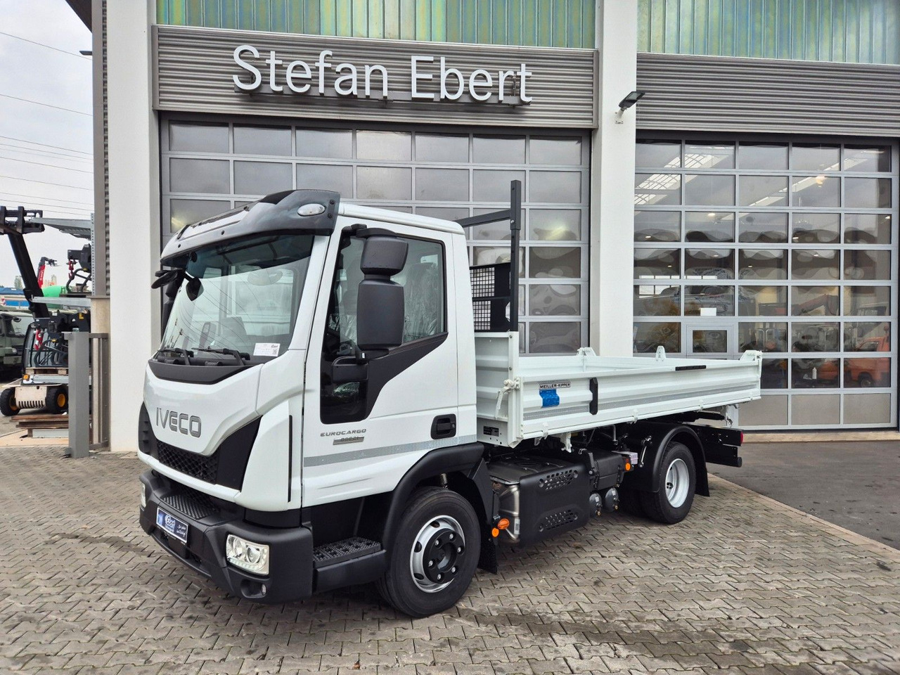 Iveco Eurocargo ML80E21 Meiller Kipper 2x AHK 3 Sitze - Utilitaire benne: photos 4 Iveco Eurocargo ML80E21 Meiller Kipper 2x AHK 3 Sitze - Utilitaire benne: photos 4
