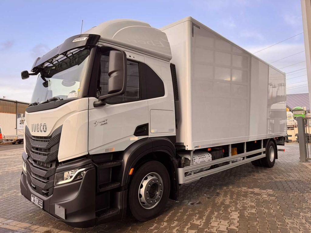 Iveco S-Way AT190S40/P LBW 2.000kg Tür Navi Bett Iveco S-Way AT190S40/P LBW 2.000kg Tür Navi Bett - Camion fourgon: photos 2 Iveco S-Way AT190S40/P LBW 2.000kg Tür Navi Bett Iveco S-Way AT190S40/P LBW 2.000kg Tür Navi Bett - Camion fourgon: photos 2